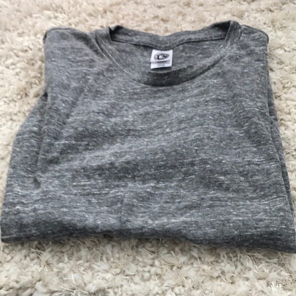 Last chance! Grey short sleeved tee shirt